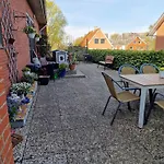 Haus-fehmarn-am-dorfteich-|-wohnung-1-sued *