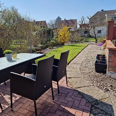 Haus-albertsdorf-am-dorfteich-|-wohnung-1-sued * Fehmarn