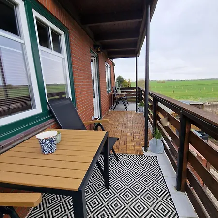 Haus-albertsdorf-am-dorfteich-|-wohnung-1-sued Apartment