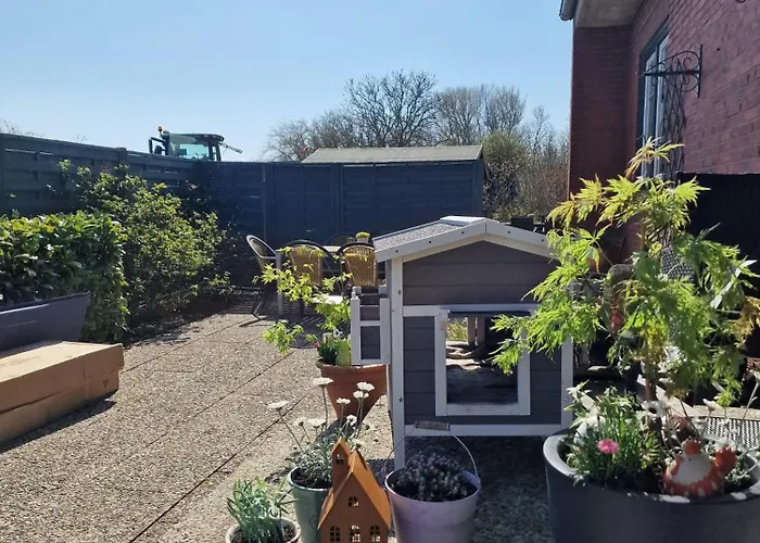 Haus-fehmarn-am-dorfteich-|-wohnung-1-sued