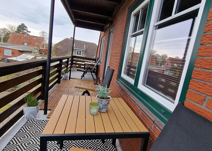 Haus-fehmarn-am-dorfteich-|-wohnung-1-sued